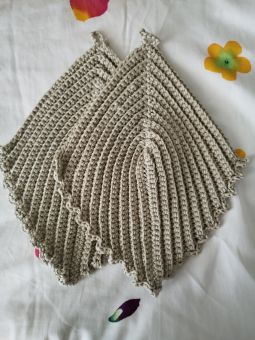 Topflappen beige 